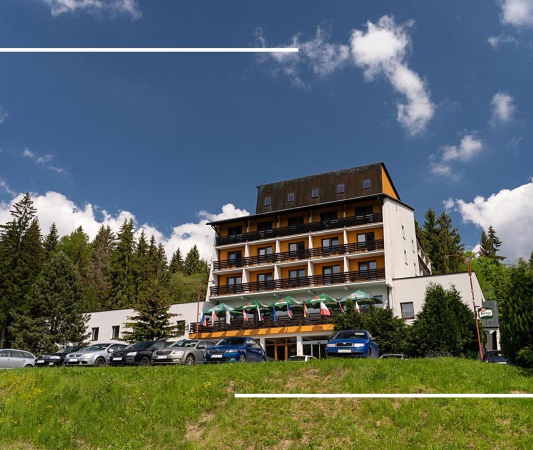 Hotel Kamzik *** Malá Morávka Dış mekan fotoğraf